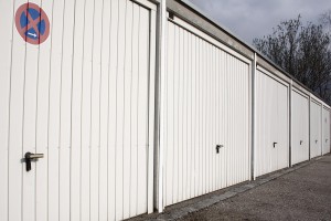 Garage oder Carport? – so wählen Sie den idealen Abstellplatz für das Auto!