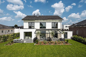 Effizenzhaus nach hohem energetischen Standard