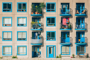 Urlaub auf Balkonien - wie der Balkon die Lebensqualität einer Wohnung aufpeppen kann 