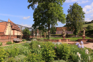 Haus in der Stadt am Stadtrand bauen?