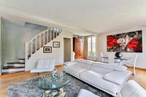 Haus bauen, einrichten und bewohnen