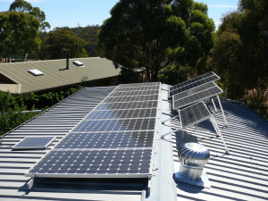 Beim Hausbau moderne Photovoltaikanlage direkt mit einplanen