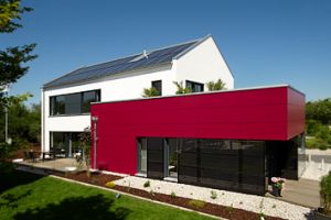 Bild: Energie-Plus-Haus Generation X Bauweise: Fertighaus, industrielle Vorfertigung Bauart: Holzhaus, Holzständerwerk