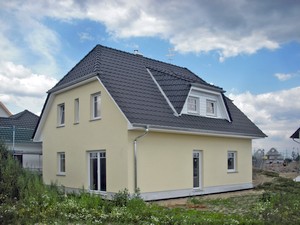 Kompaktes Familiendomizil | Hausbesichtigung am 21. und 22. Juli in 16727 Oberkrämer, OT Marwitz