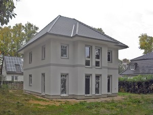 Stadtvilla Lugana als Zweifamilienhaus | Hausbesichtigung am 25./26. August in 12347 Berlin-Neukölln