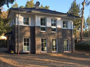 Moderne Stadtvilla öffnet vor Bezug | Hausbesichtigung am 17./18. November in 15366 Neuenhagen