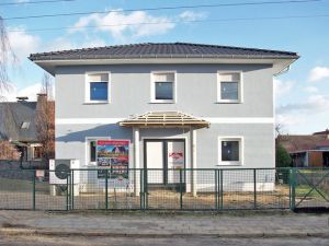 Zeitlose Stadtvilla im Südosten Berlins | Hausbesichtigung am 6./7. Februar in 12524 Berlin-Altglienicke